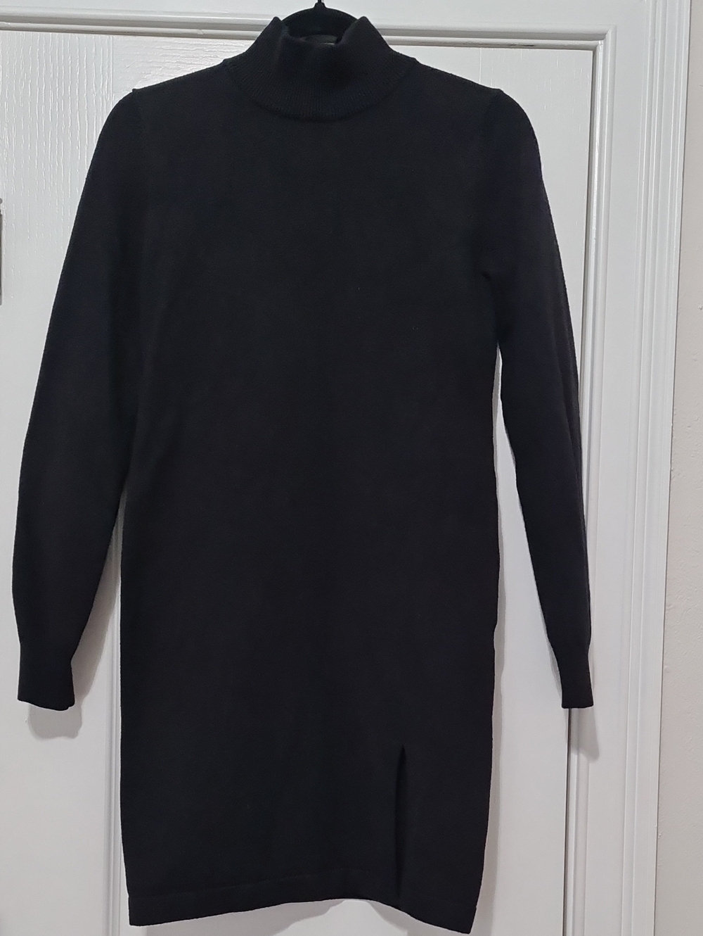 Lovers + Friends - Black Long-Sleeve Turtleneck Sweater Dress